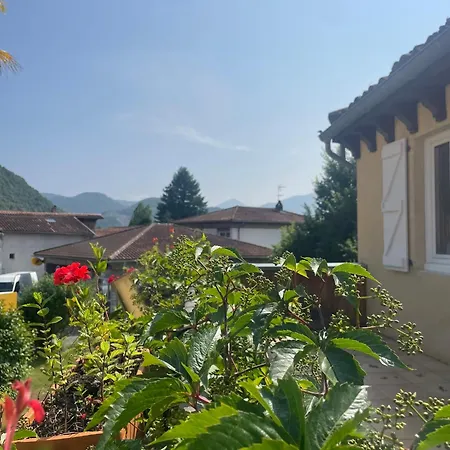 Le Rocher Szálloda *